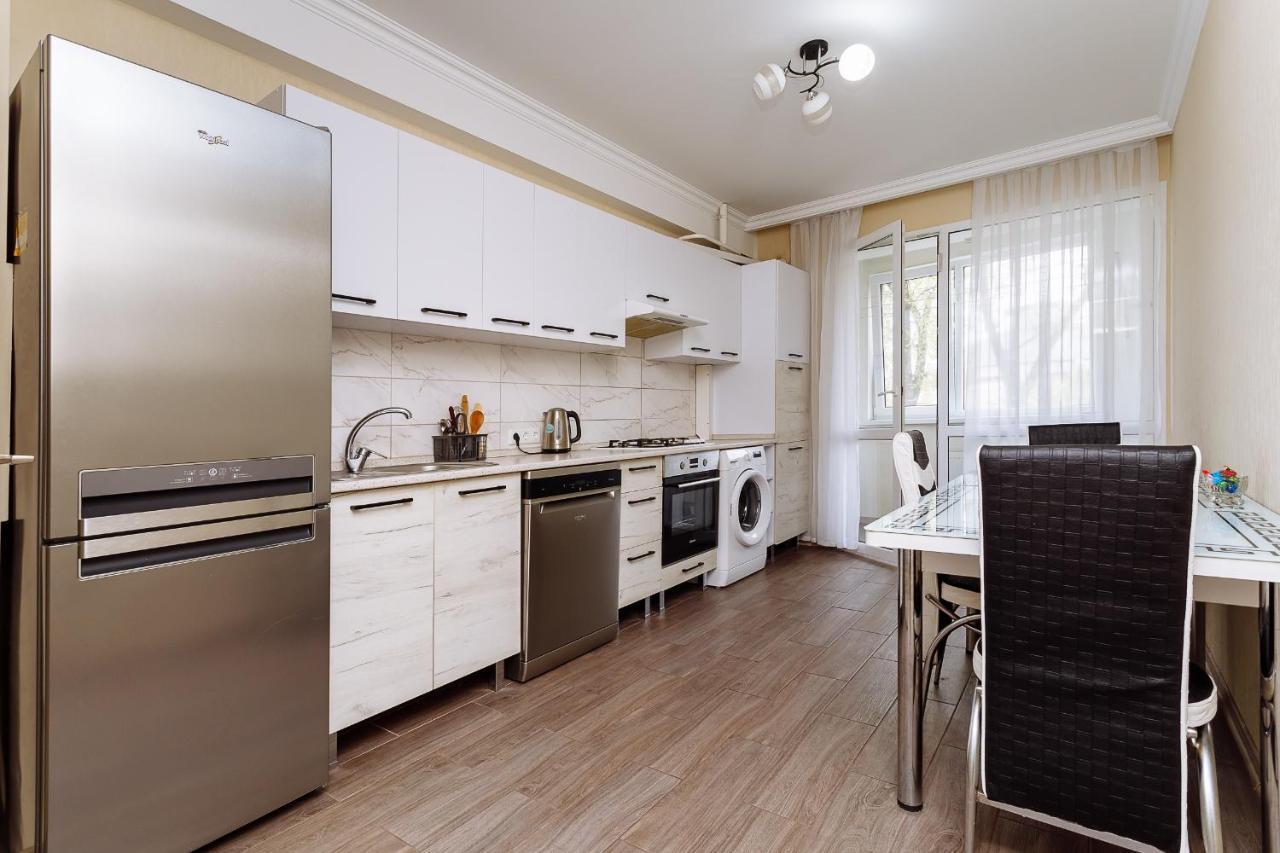 Apartament Confortabil In Centrul Orasului! Кишинев Екстериор снимка
